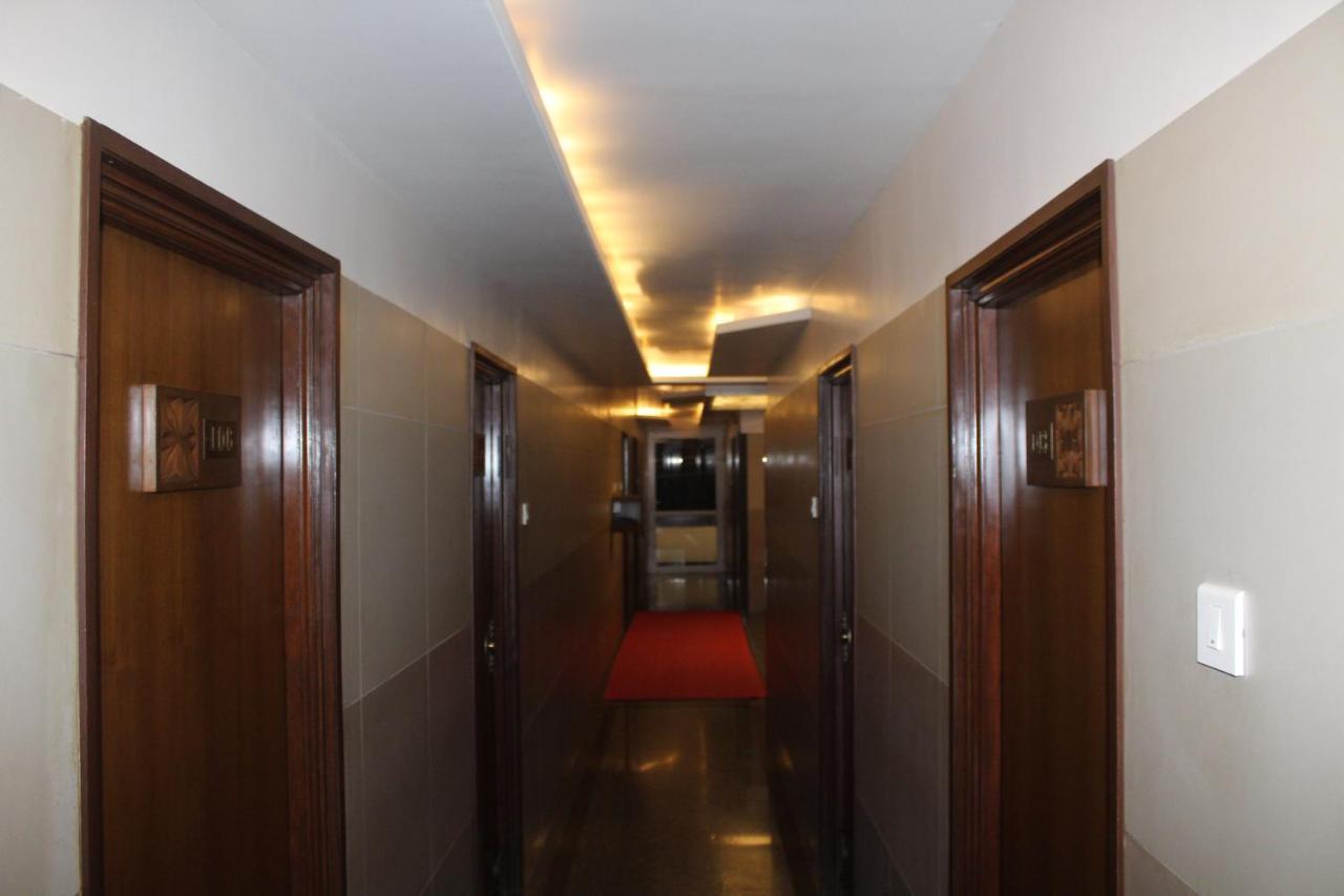 Annai In Saravana Bhavan Fine Stay And Restaurant Velankanni Luaran gambar